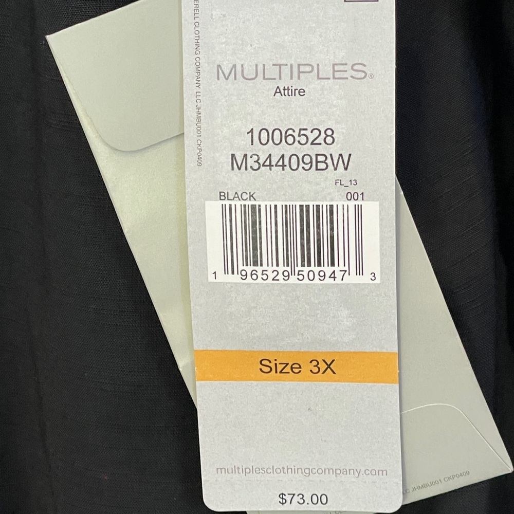 Multiples NWT 3X Black Button Down Embroidered Fl… - image 2